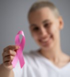 גילוי מוקדם של סרטן השד: האזינו לפודקאסט-תמונה